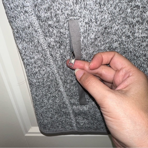 Patagonia gray better sweater, fleece vest full front, zip women’s small - Picture 5 of 14